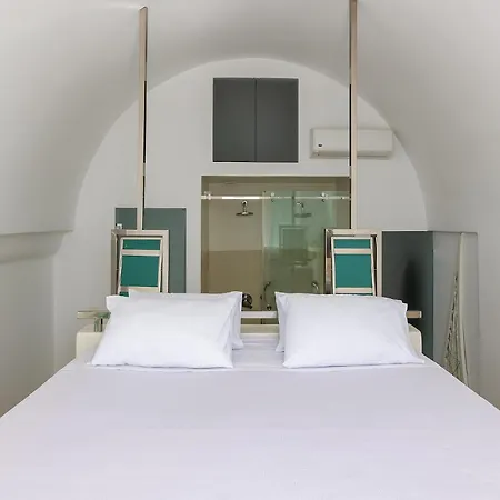 Santorini Sun