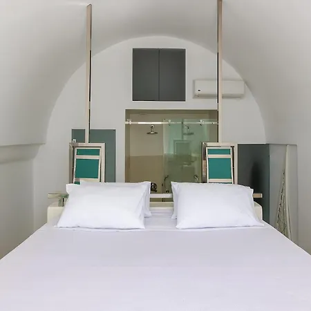 Santorini Sun
