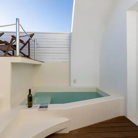 Santorini Sun Oia (Santorini)