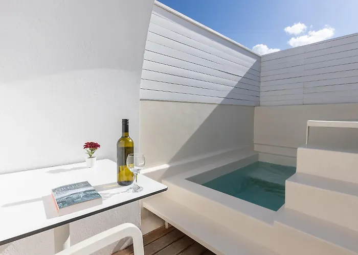 Santorini Sun Villa